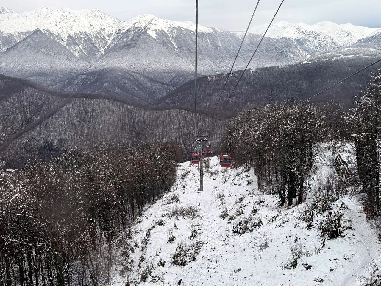 Сочинские горы покрылись снегом